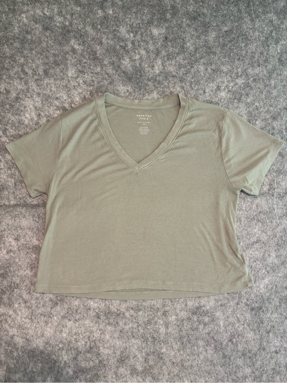 American Eagle Outfitters Olive Ribbed V-Neck Short Sleeve Tee